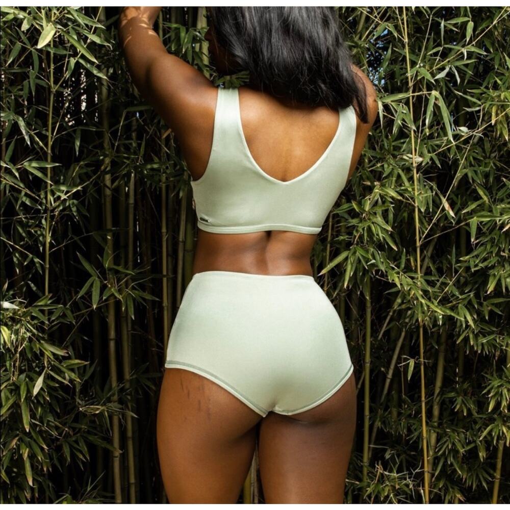 BuffBunny Collection High Rise Bikini Bottom Size XS NWT Green - Picture 4 of 8